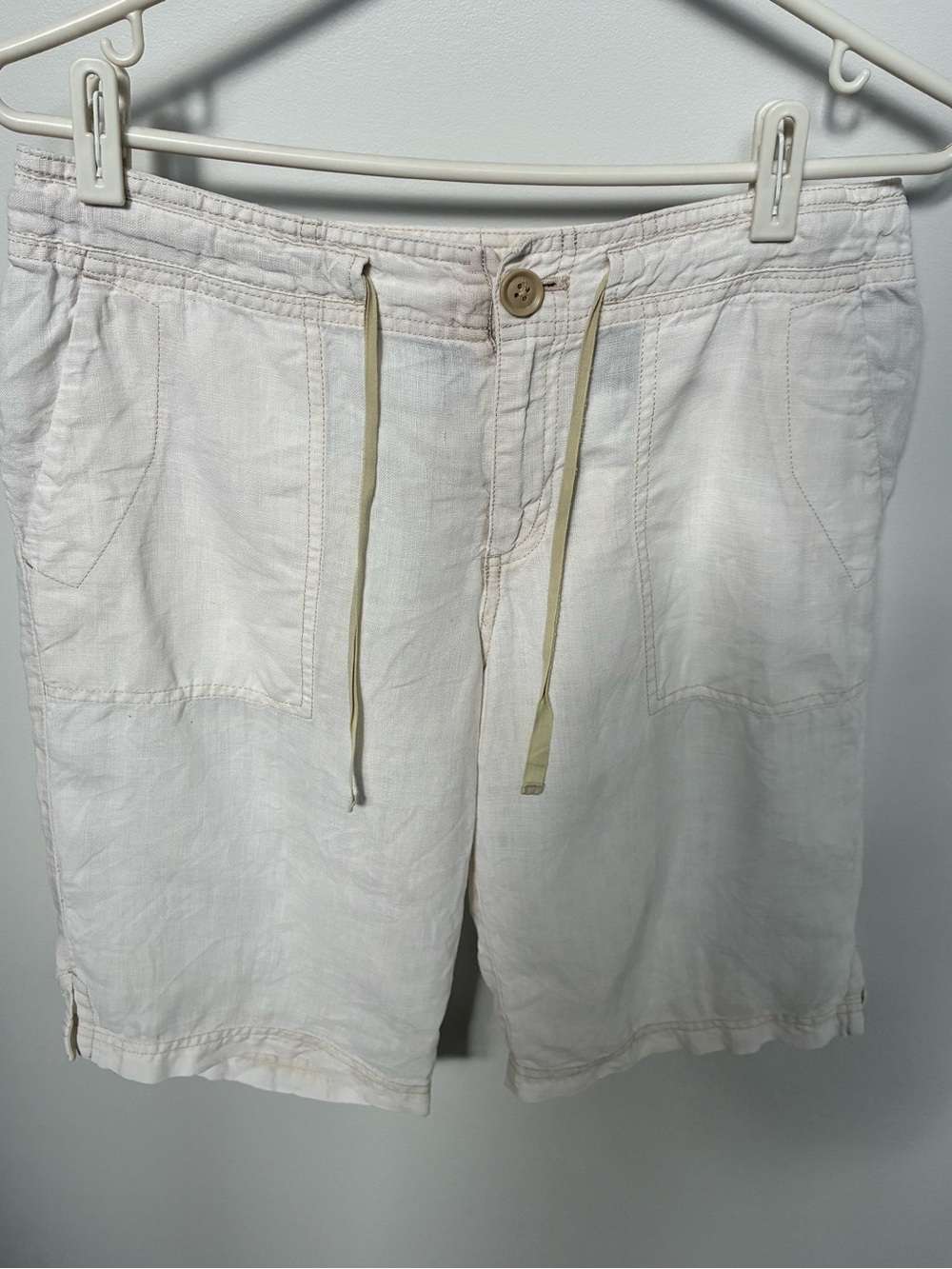Eddie Bauer Cream Drawstring Linen-Blend Bermuda Shorts
